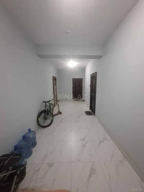 Satılır 2 otaqlı mənzil 81 m²