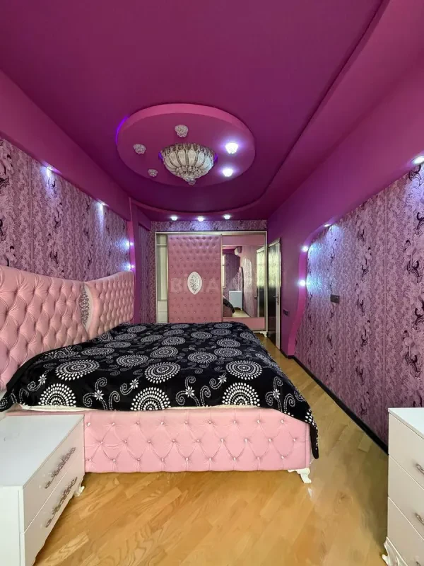 Satılır 3 otaqlı mənzil 97 m²