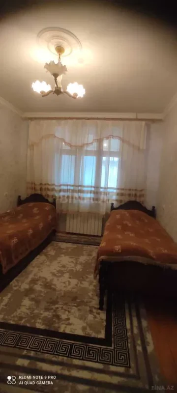 Satılır 4 otaqlı mənzil 85 m²
