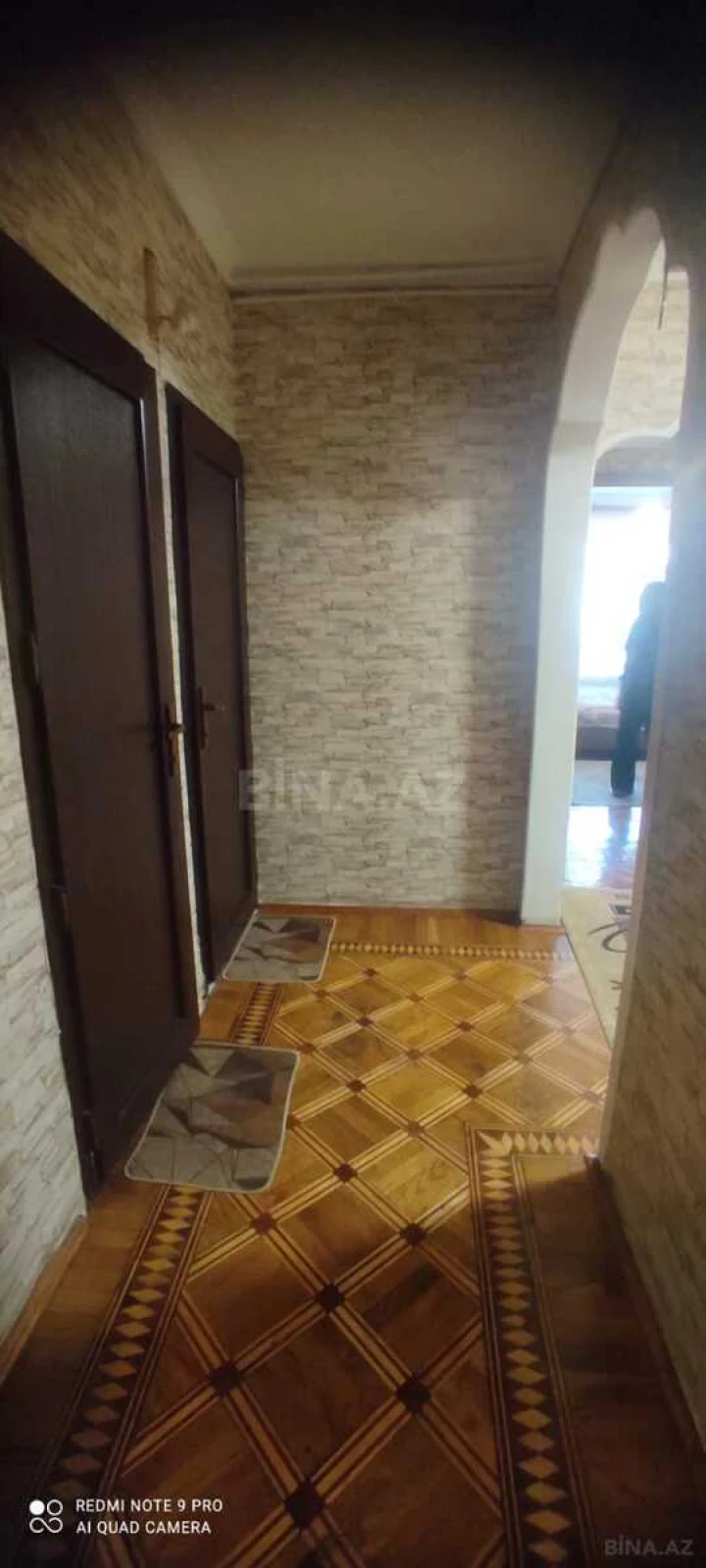 Satılır 4 otaqlı mənzil 85 m²