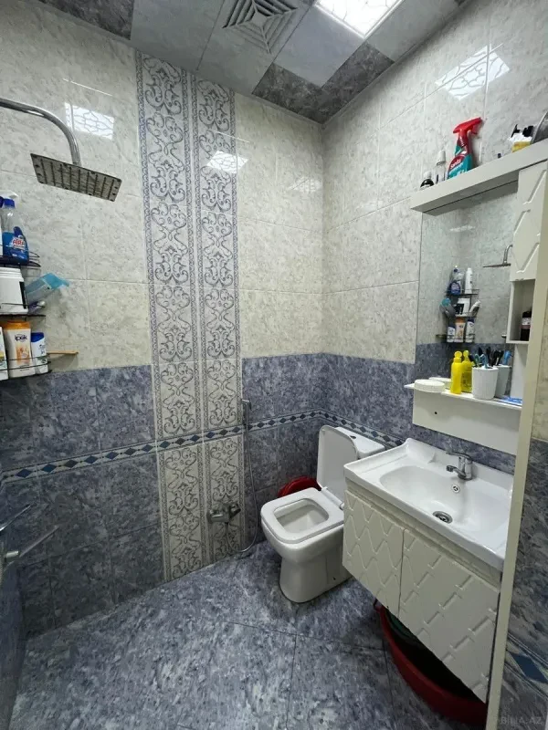 Satılır 2 otaqlı mənzil 42 m²