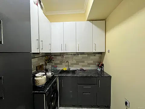 Satılır 2 otaqlı mənzil 42 m²