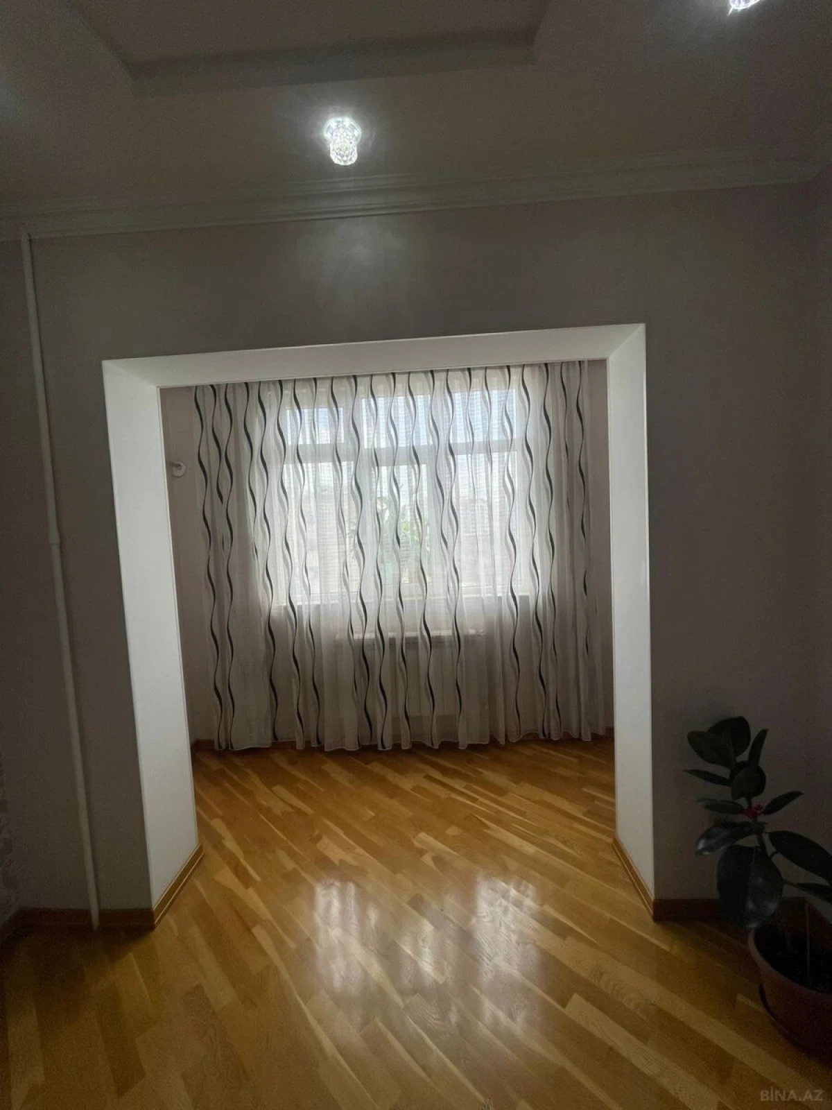 Satılır 3 otaqlı mənzil 80 m²