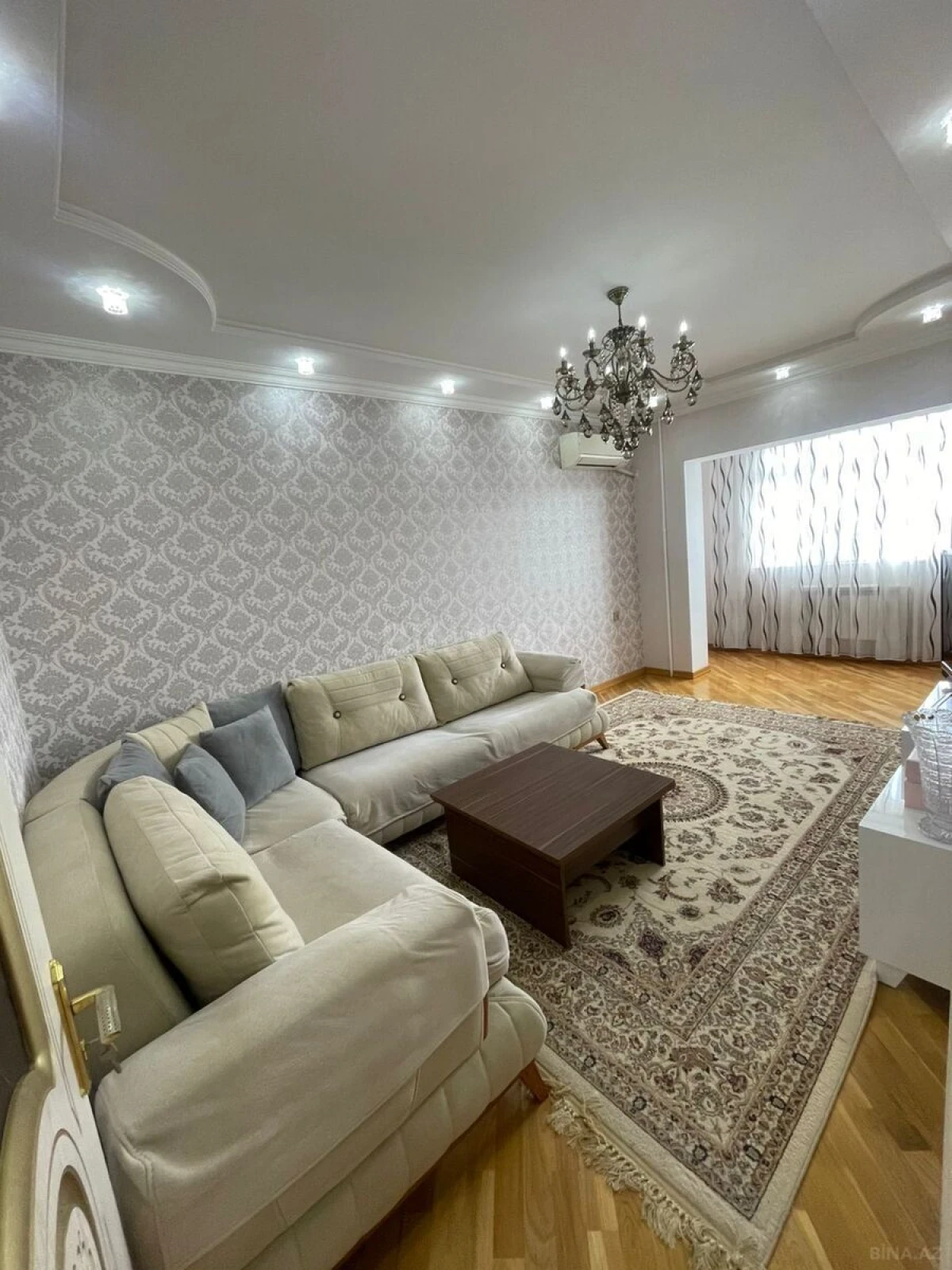 Satılır 3 otaqlı mənzil 80 m²
