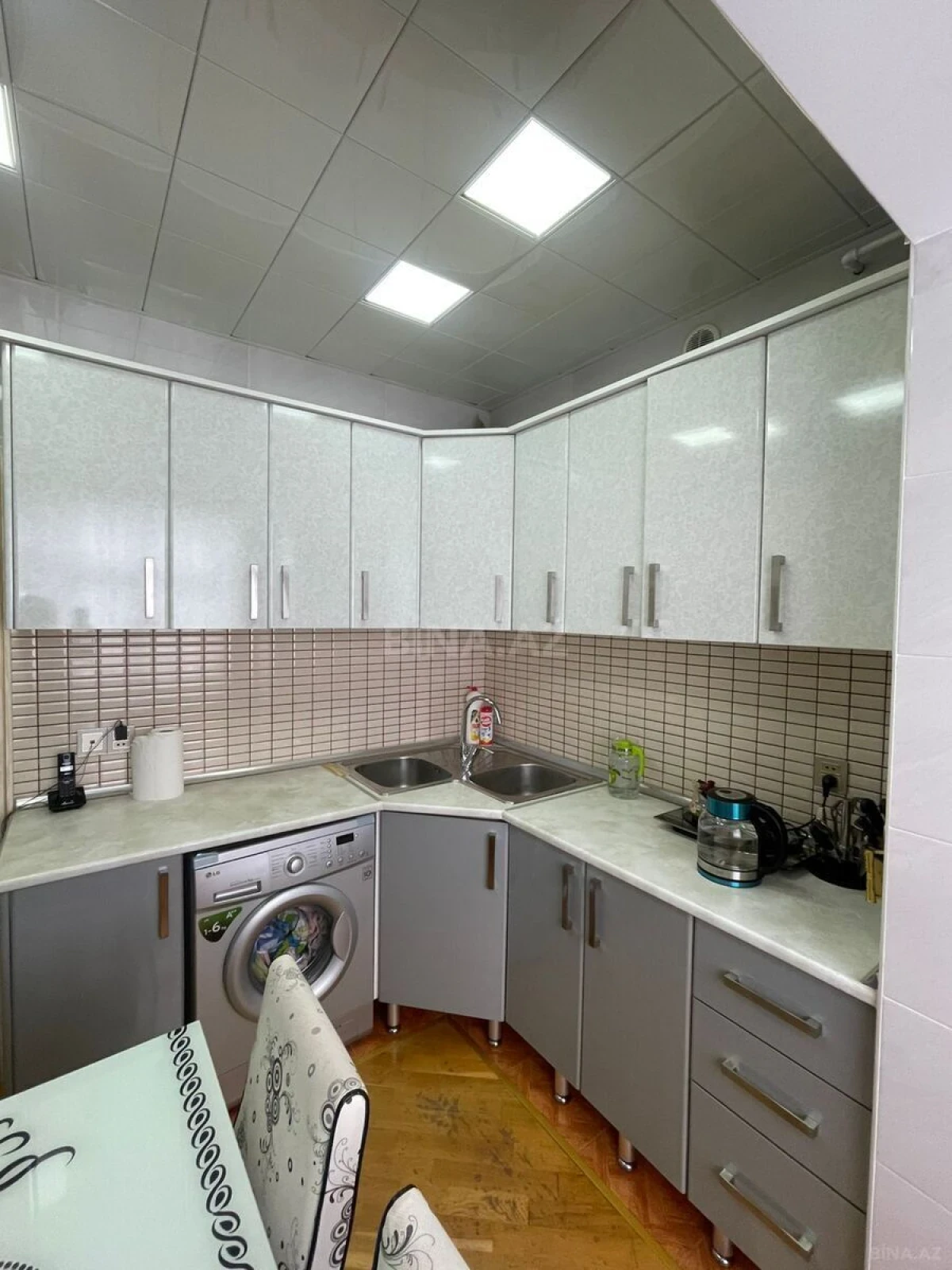 Satılır 3 otaqlı mənzil 80 m²