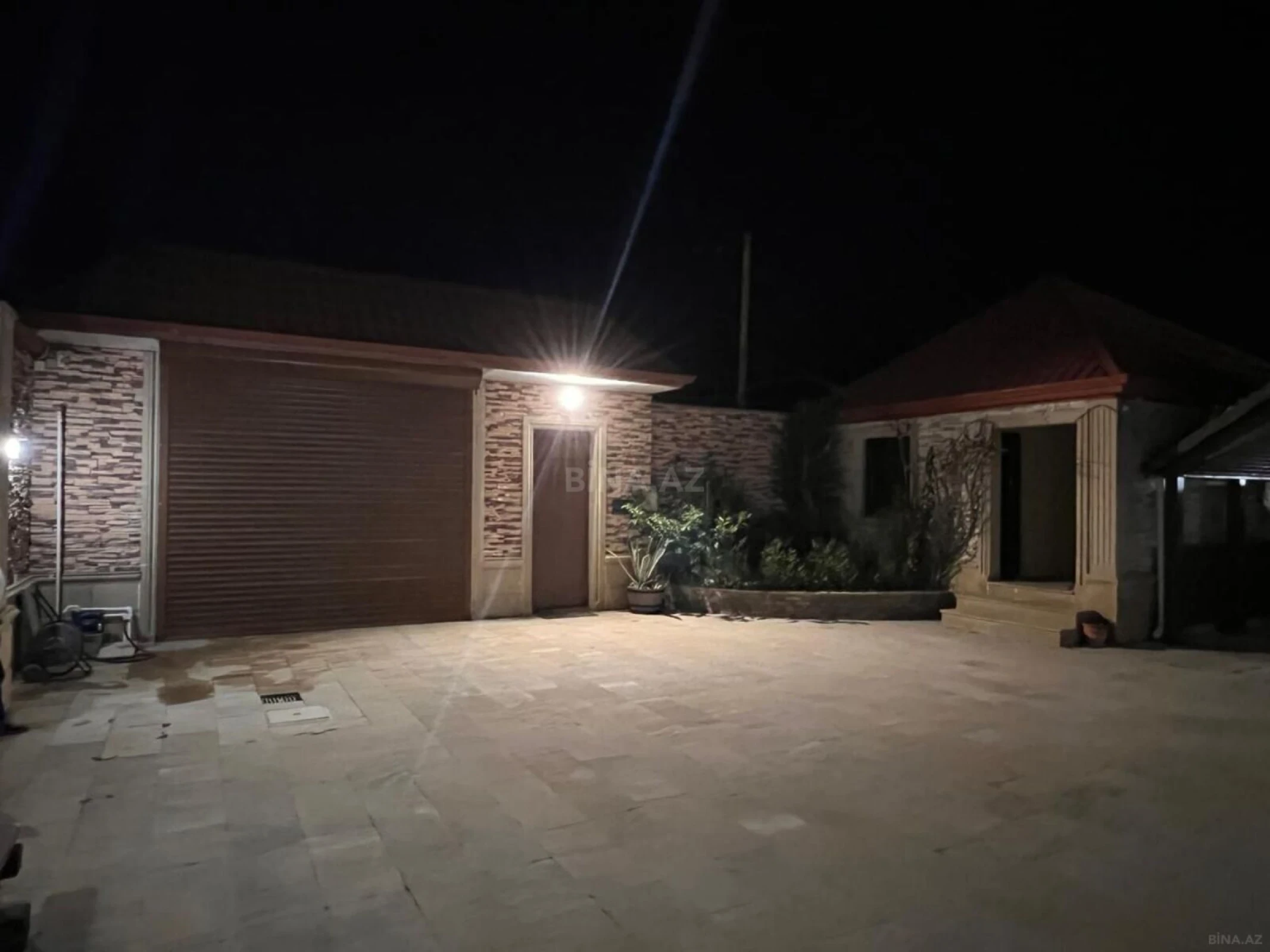 Kirayə verilir 3 otaqlı həyət evi 220 m²
