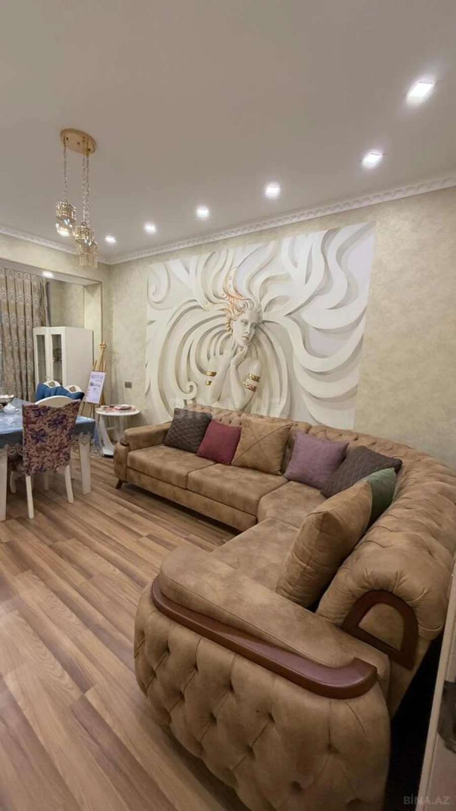 Kirayə verilir 2 otaqlı mənzil 75 m²