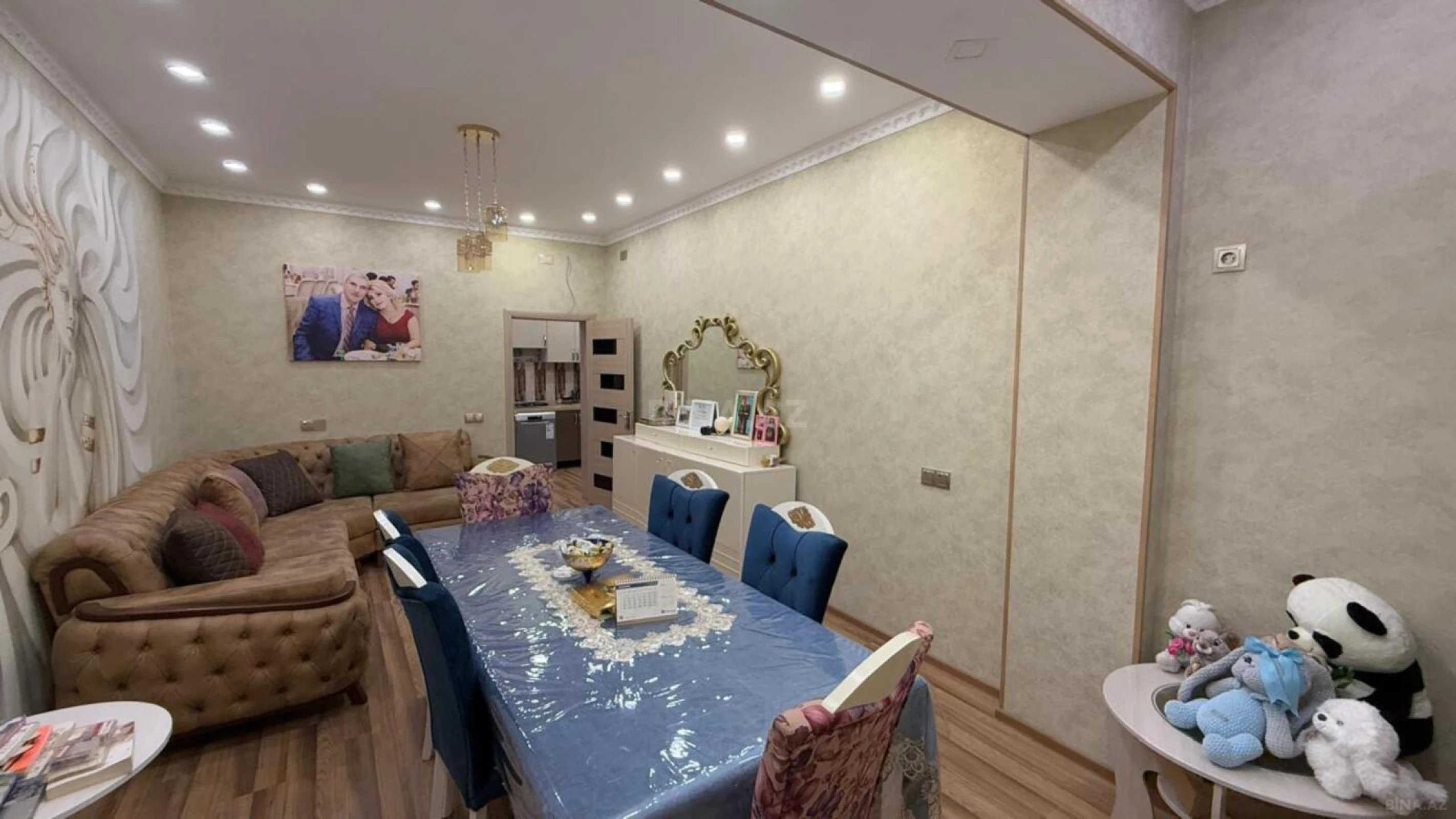 Kirayə verilir 2 otaqlı mənzil 75 m²