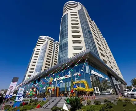 Satılır 1 otaqlı mənzil 78.5 m²