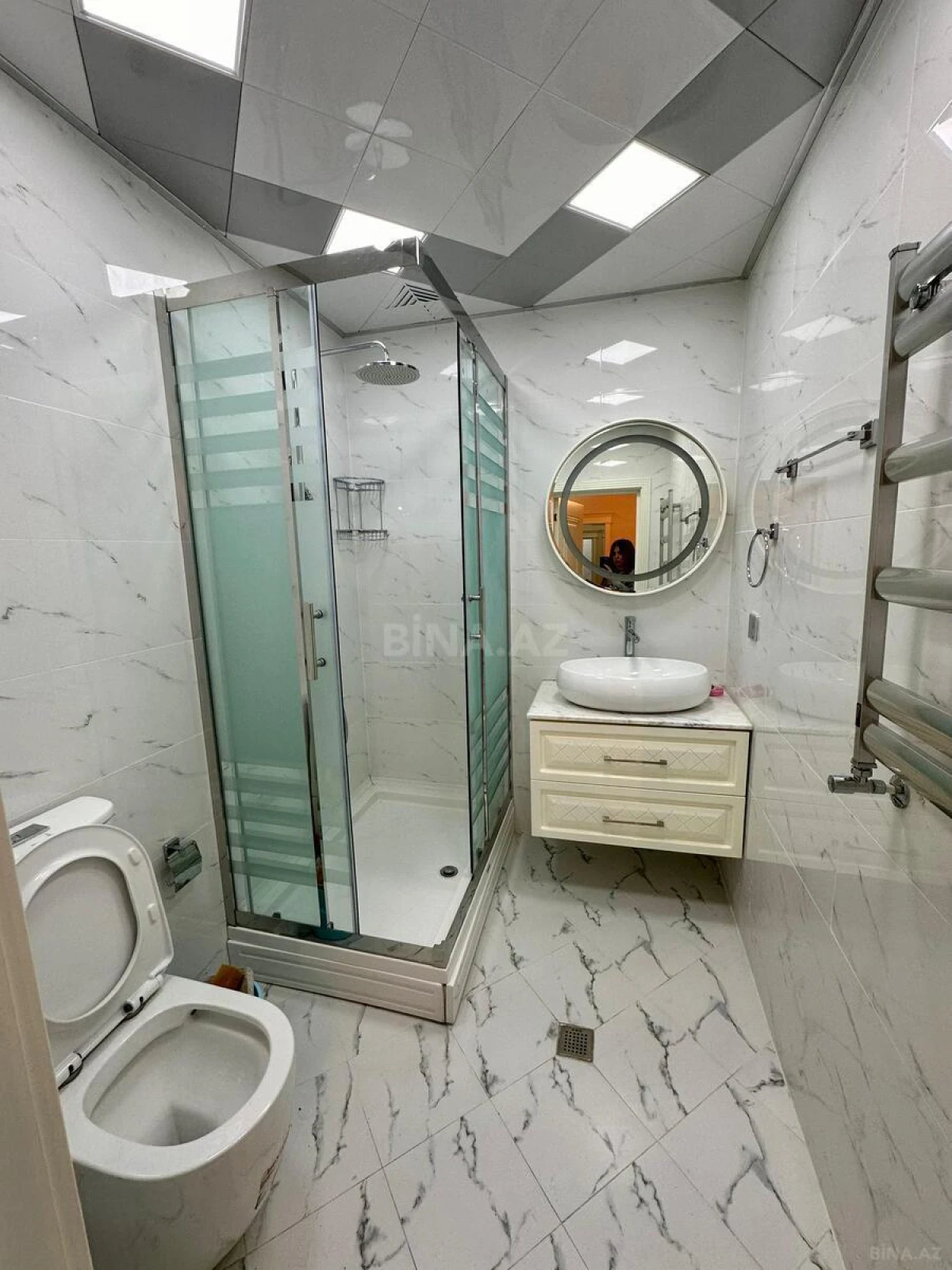 Satılır 3 otaqlı mənzil 95 m²