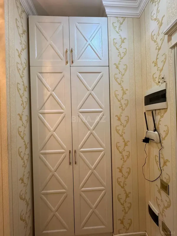 Kirayə verilir 2 otaqlı mənzil 70 m²