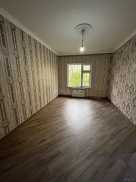 Satılır 4 otaqlı mənzil 110 m²