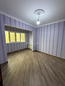 Satılır 4 otaqlı mənzil 110 m²