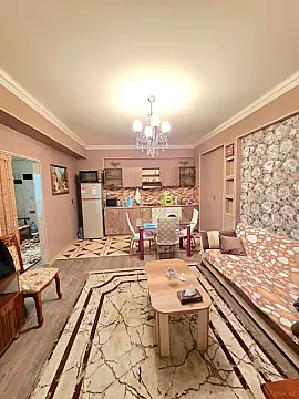 Satılır 2 otaqlı mənzil 56 m²