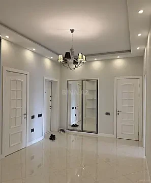Satılır 3 otaqlı mənzil 145 m² — Bakı 3 otaq 145.00 m²