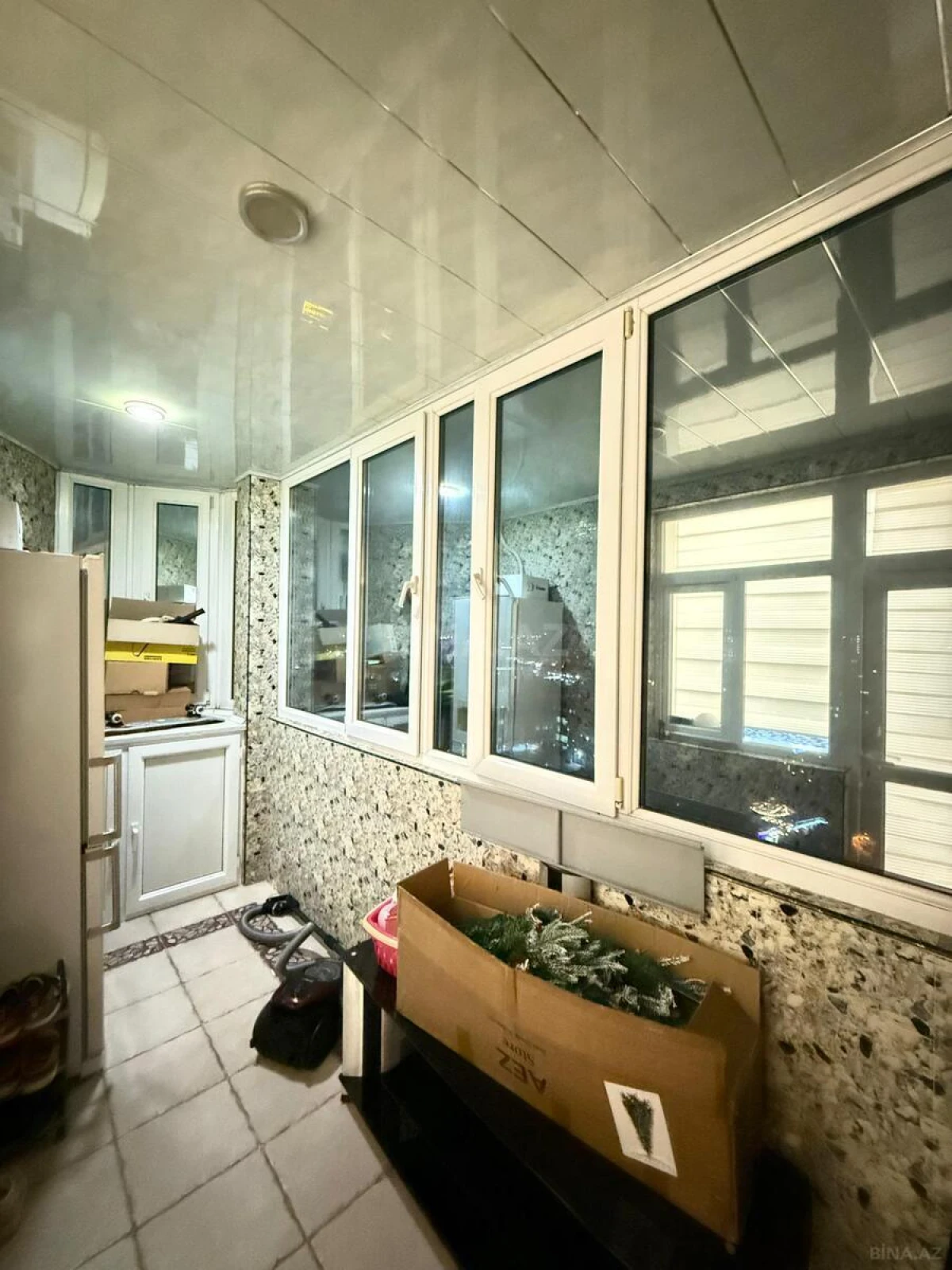 Satılır 3 otaqlı mənzil 153 m²