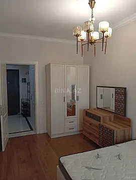 Kirayə verilir 2 otaqlı mənzil 60 m²