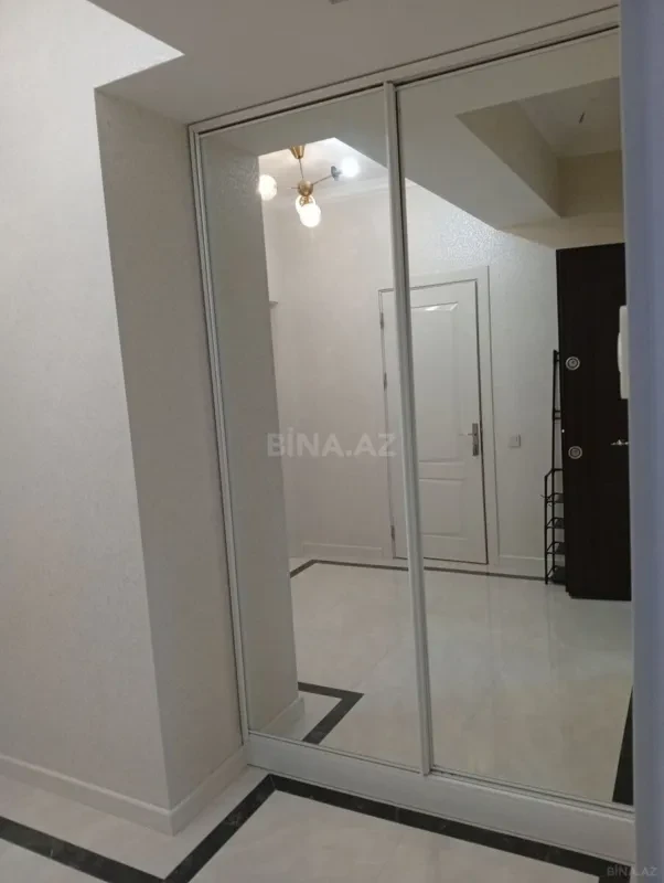 Kirayə verilir 2 otaqlı mənzil 60 m²