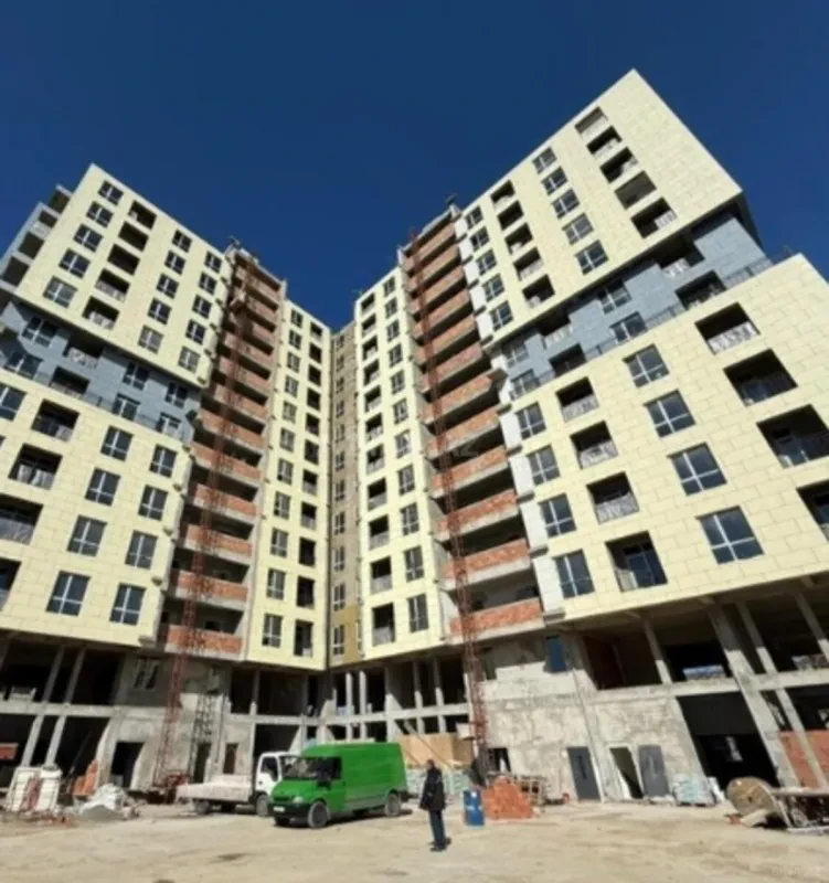 Satılır 1 otaqlı mənzil 53 m²