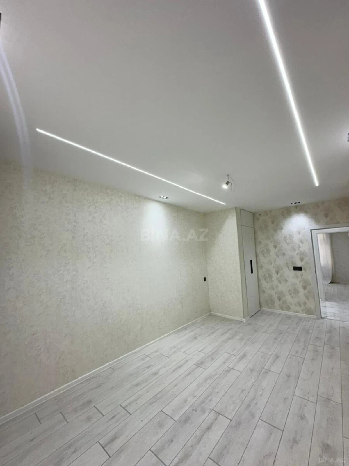 Satılır 3 otaqlı mənzil 75 m²