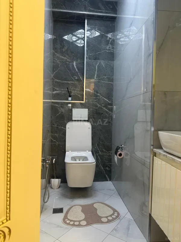 Satılır 2 otaqlı mənzil 58 m²