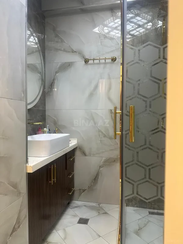 Satılır 2 otaqlı mənzil 58 m²