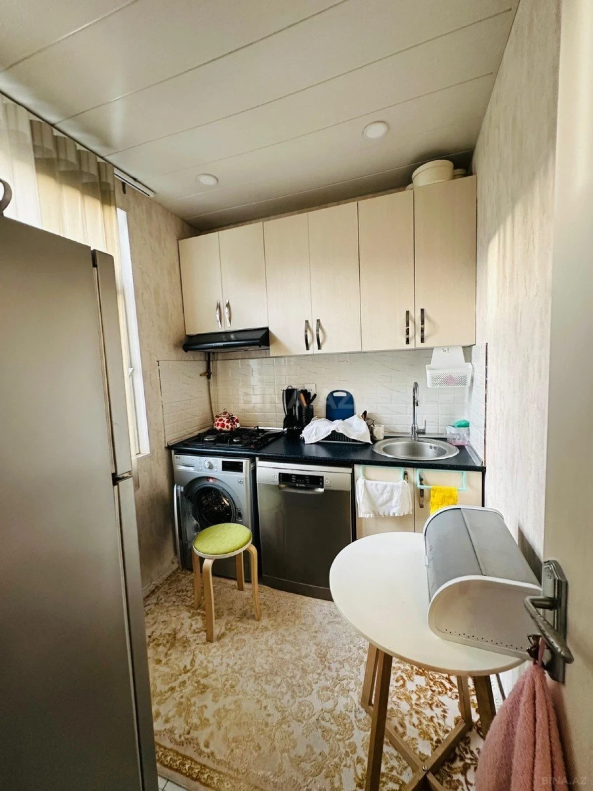 Satılır 2 otaqlı mənzil 58 m²