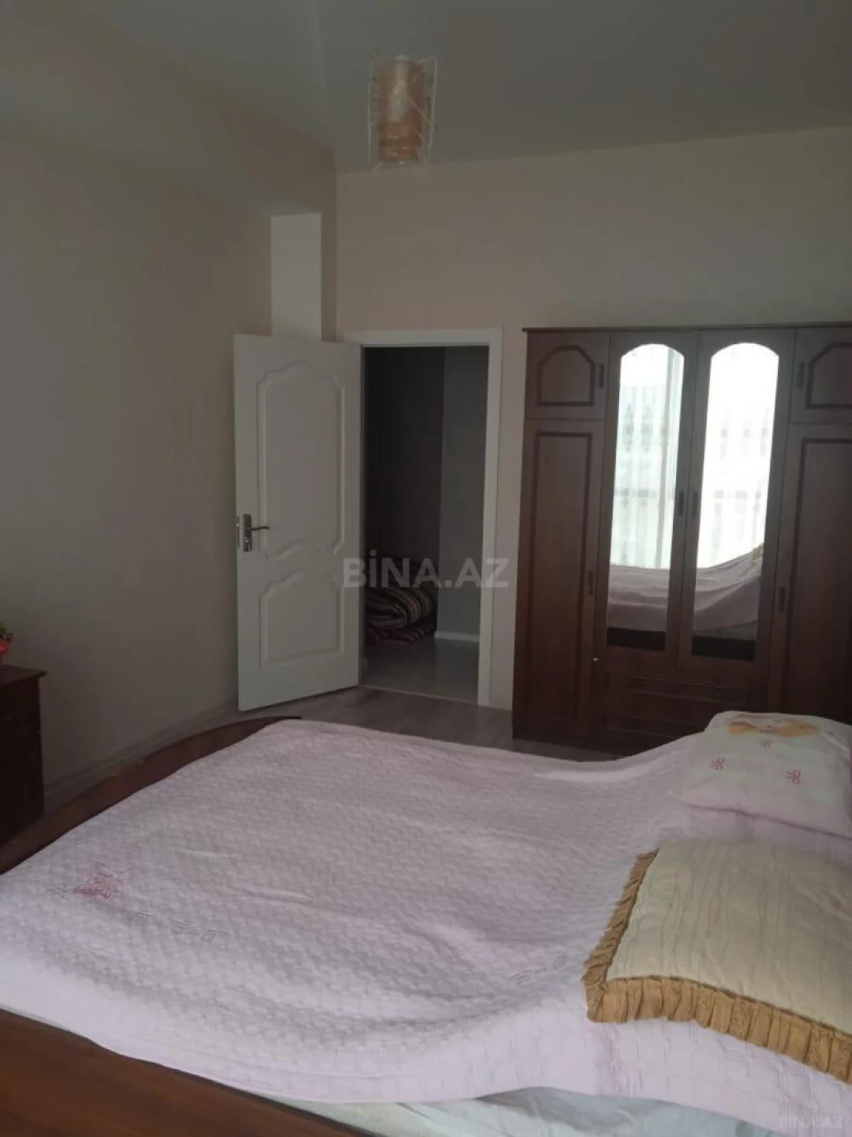 Kirayə verilir 3 otaqlı mənzil 92 m²