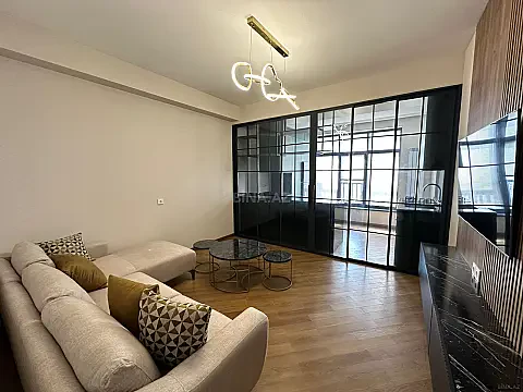 Satılır 3 otaqlı mənzil 90 m² — Bakı 3 otaq 90.00 m²