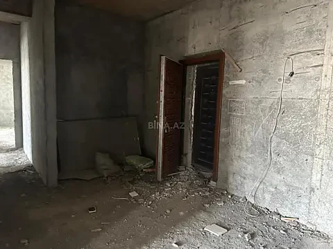 Satılır 3 otaqlı mənzil 133 m²