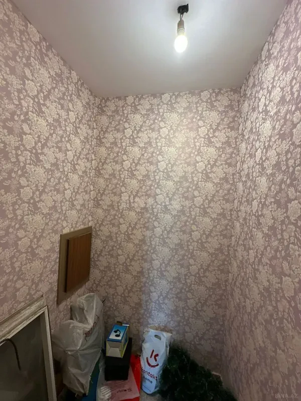 Satılır 3 otaqlı mənzil 111 m²