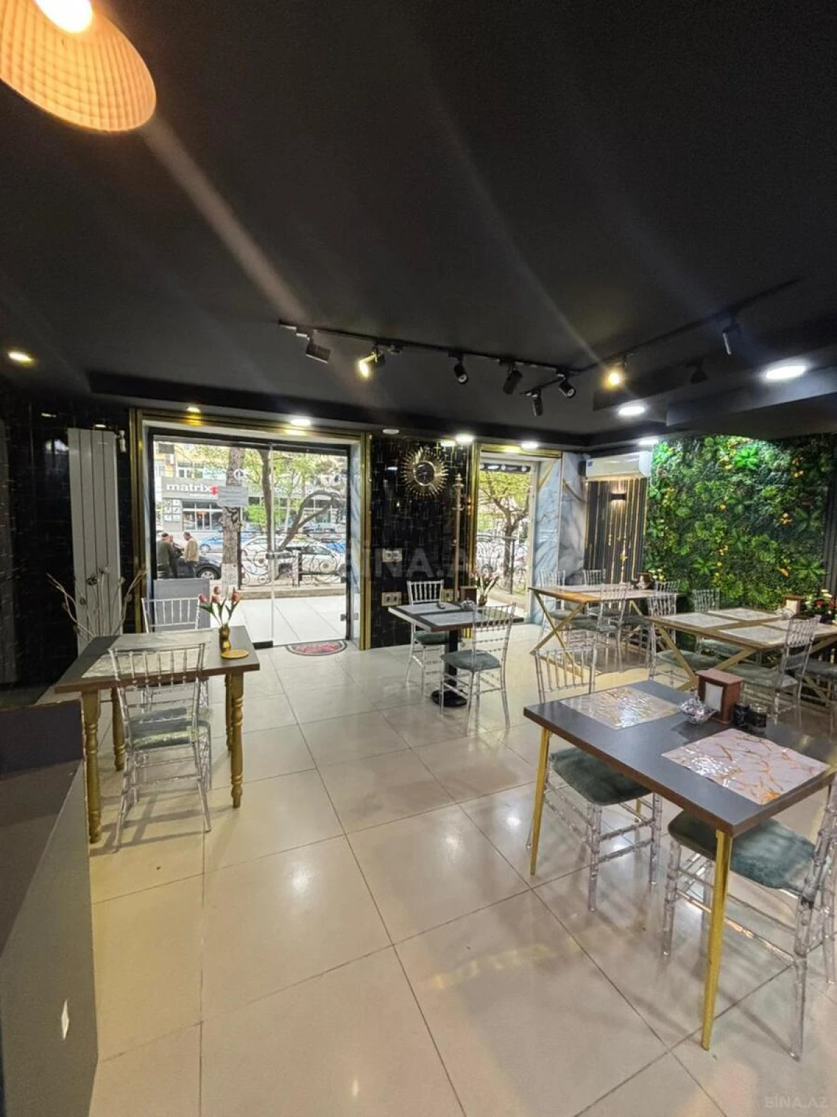Satılır obyekt 80 m²