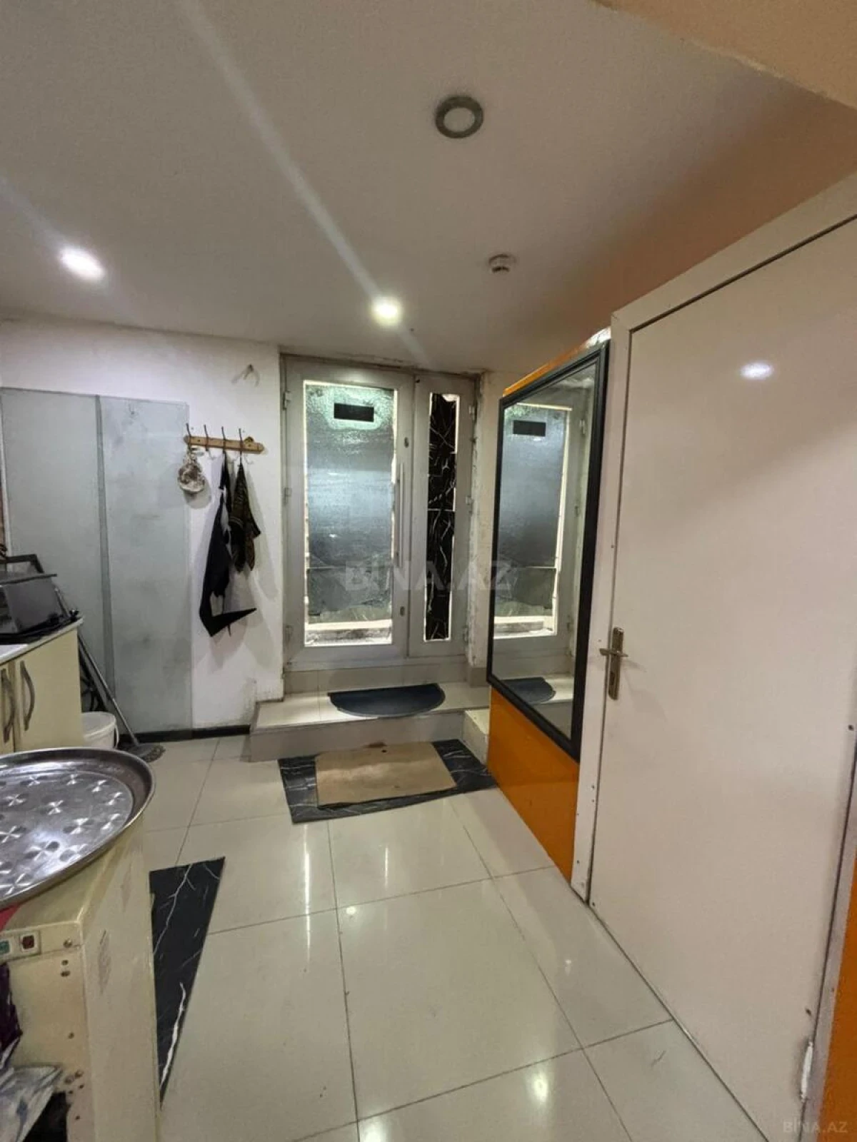 Satılır obyekt 80 m²
