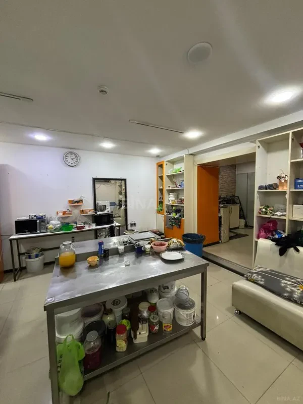 Satılır obyekt 80 m²