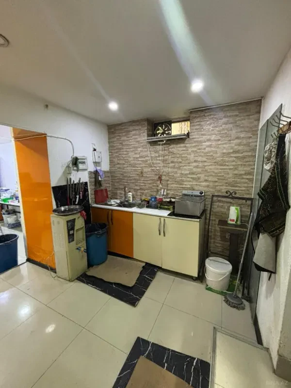 Satılır obyekt 80 m²