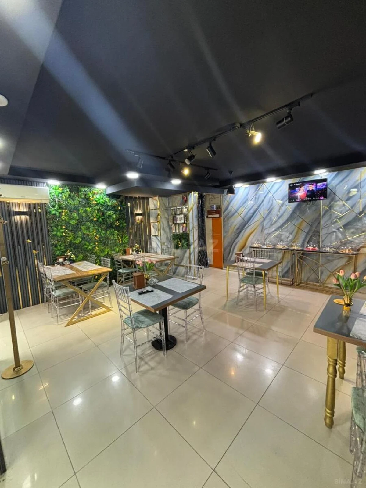 Satılır obyekt 80 m²