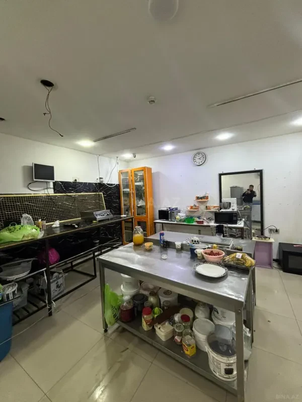 Satılır obyekt 80 m²