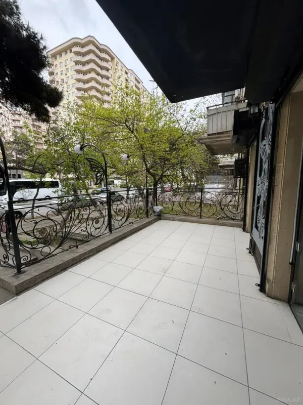 Satılır obyekt 80 m²