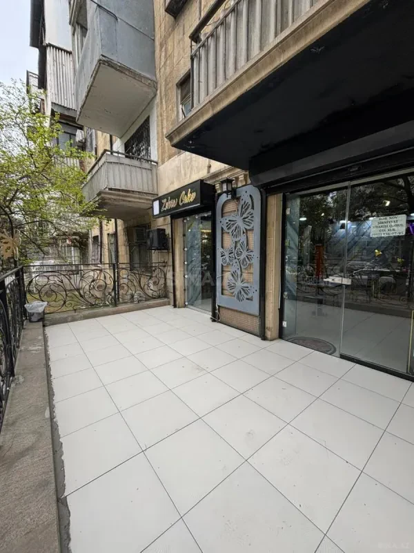 Satılır obyekt 80 m²