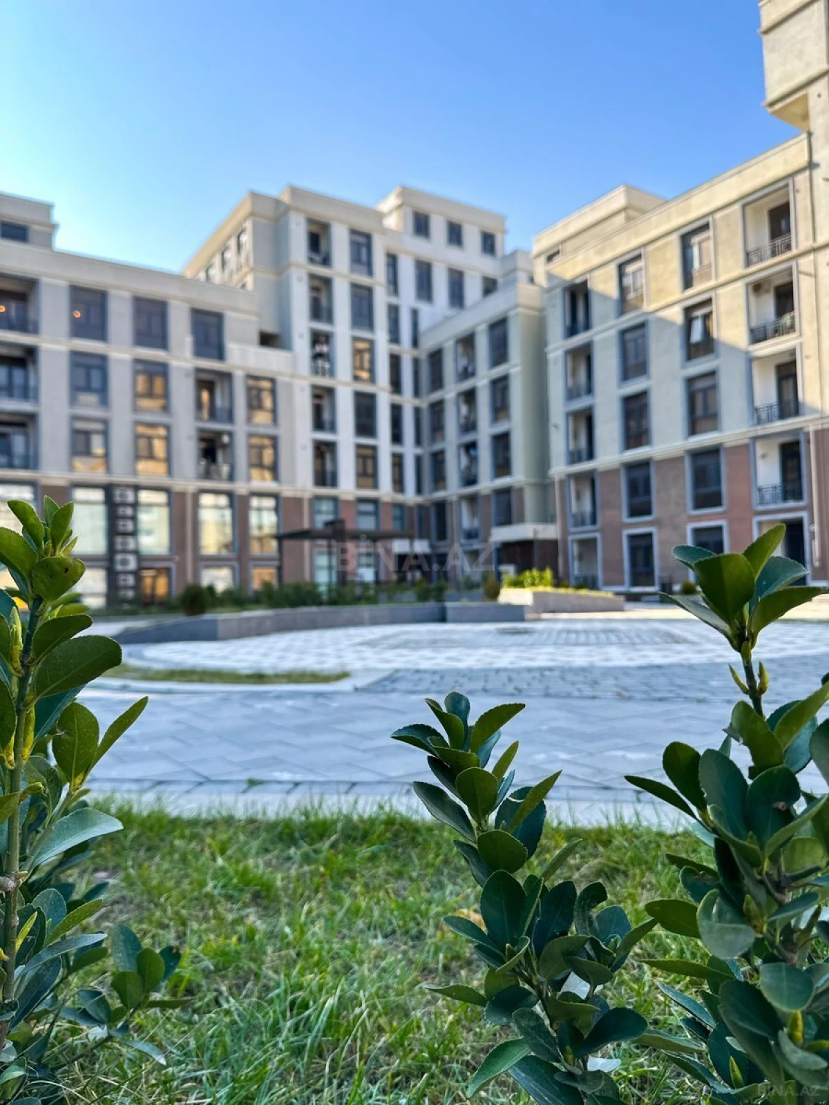 Kirayə verilir 2 otaqlı mənzil 55 m²