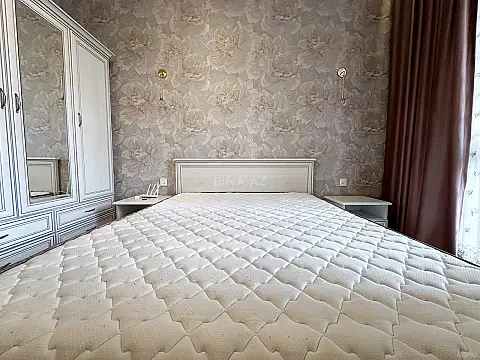 Kirayə verilir 2 otaqlı mənzil 55 m²