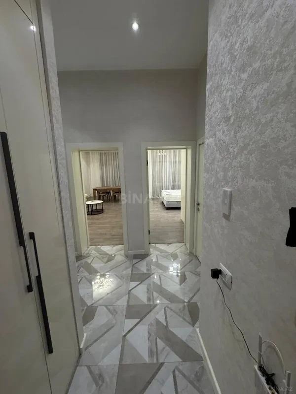Kirayə verilir 2 otaqlı mənzil 75 m²