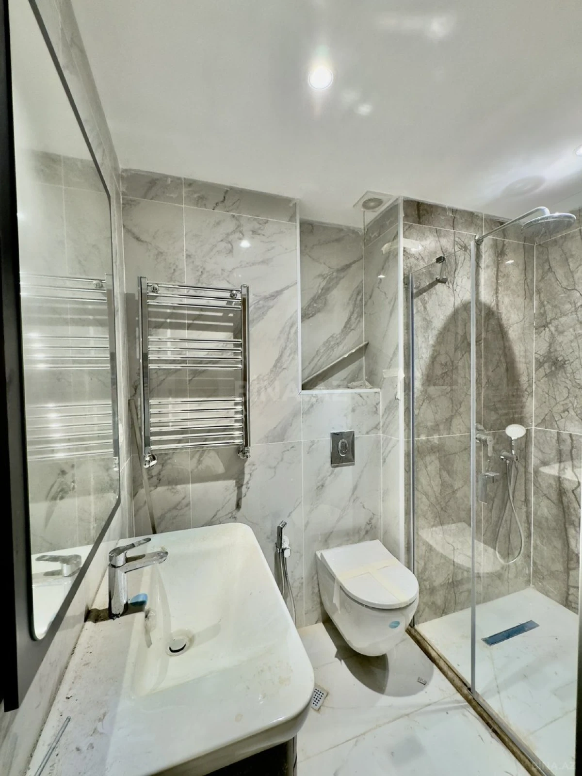 Satılır 3 otaqlı mənzil 88 m²