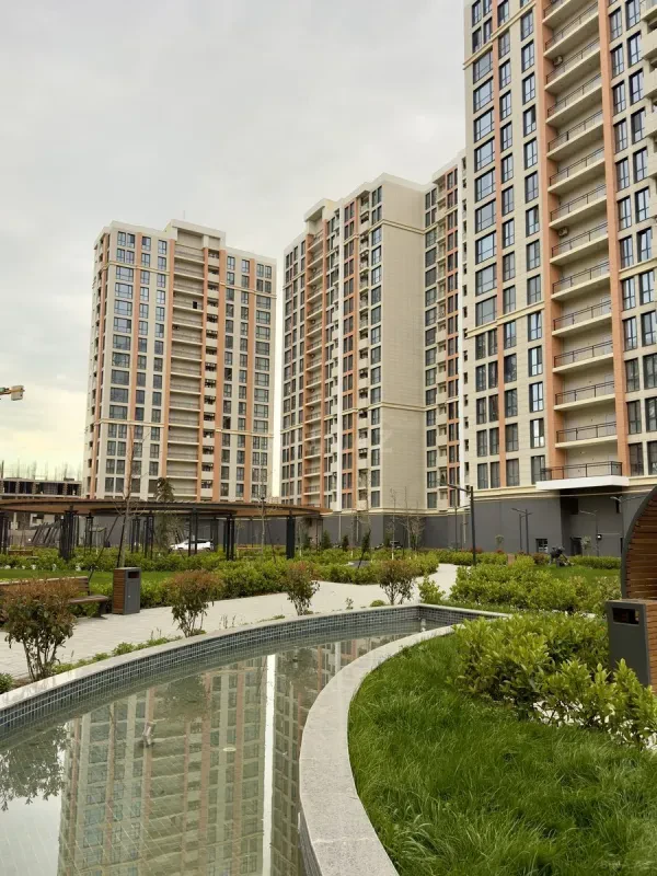 Satılır 3 otaqlı mənzil 88 m²