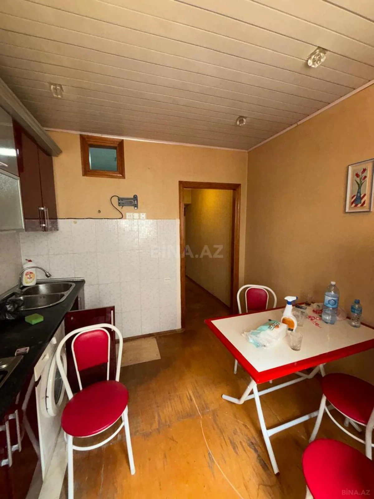 Kirayə verilir 2 otaqlı mənzil 60 m²