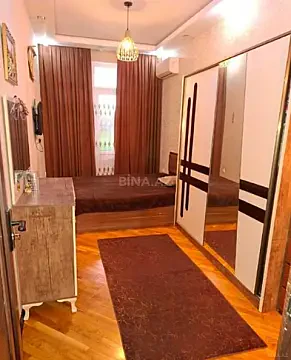 Kirayə verilir 2 otaqlı mənzil 65 m²