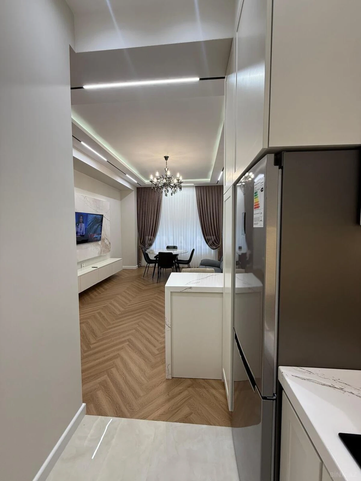 Kirayə verilir 3 otaqlı mənzil 100 m²