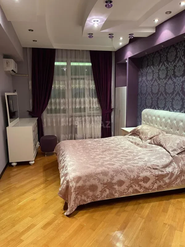 Kirayə verilir 3 otaqlı mənzil 90 m²