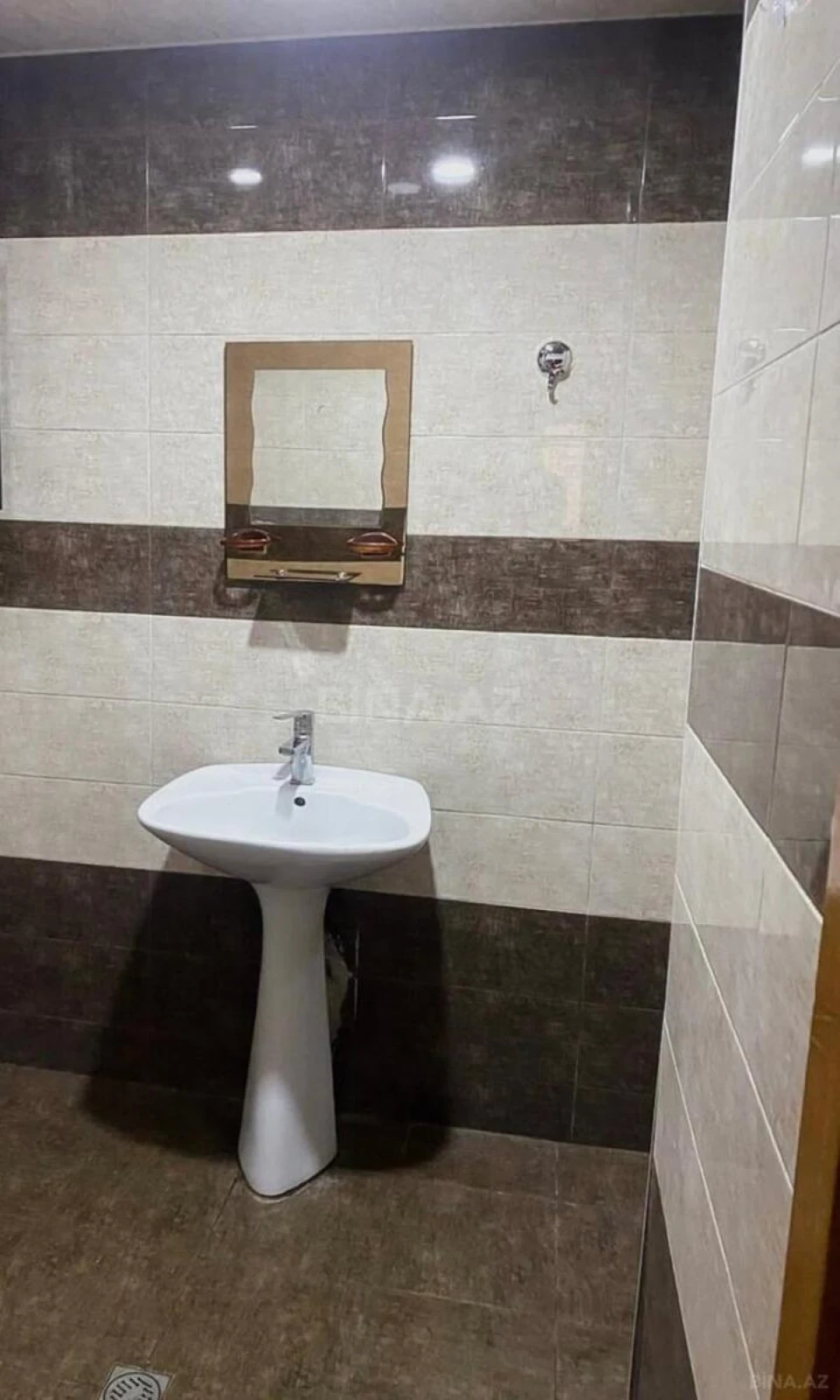 Kirayə verilir 3 otaqlı mənzil 70 m²