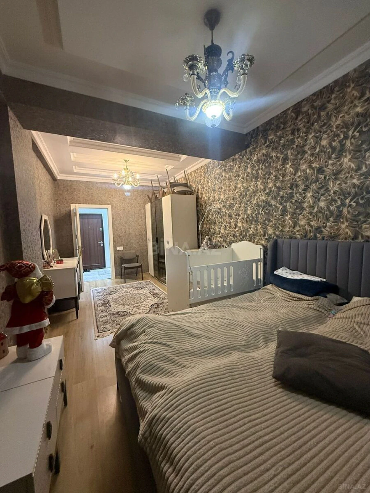 Kirayə verilir 2 otaqlı mənzil 78 m²